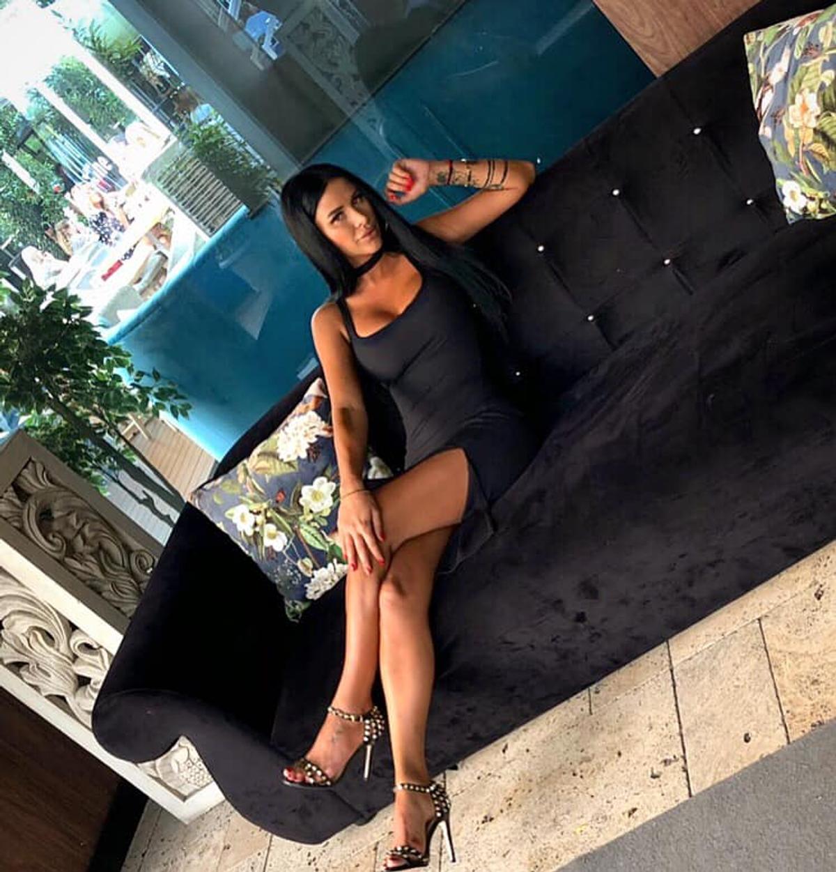 VIDEO+FOTO Fosta iubită a lui Mihai Costea, Daniela Crudu, vacanță HOT în Italia: a postat pe net imagini cu noile implanturi uriașe!