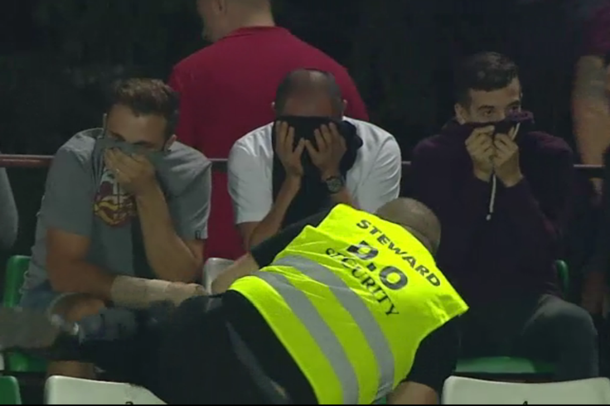 SEPSI - DINAMO 0-1 // VIDEO+FOTO Niciun meci fără incidente! Ultrașii lui Dinamo s-au bătut cu forțele de ordine și au fost evacuați cu gaze lacrimogene!