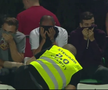 FOTO Sepsi - Dinamo, fanii dinamoviști - evacuaţi cu gaze lacrimogene!