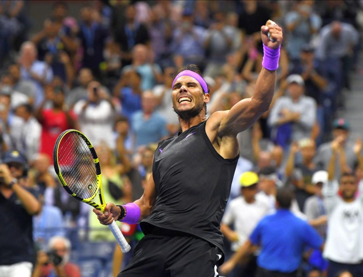 RAFAEL NADAL - MARIN CILIC 6-3, 3-6, 6-1, 6-2 // VIDEO Nadal a reușit o lovitură de pe altă planetă! Tiger Woods nu s-a mai putut abține și a „explodat” în tribune :)