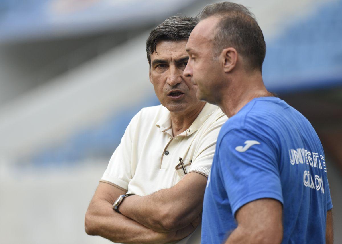 CS U CRAIOVA // FOTO Sute de suporteri la primul antrenament al lui Victor Pițurcă la Craiova