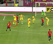 ROMÂNIA - SPANIA / FOTO „Tricolorii” au contestat decizia, dar a fost penalty clar! Deac l-a faultat în careu pe Ceballos