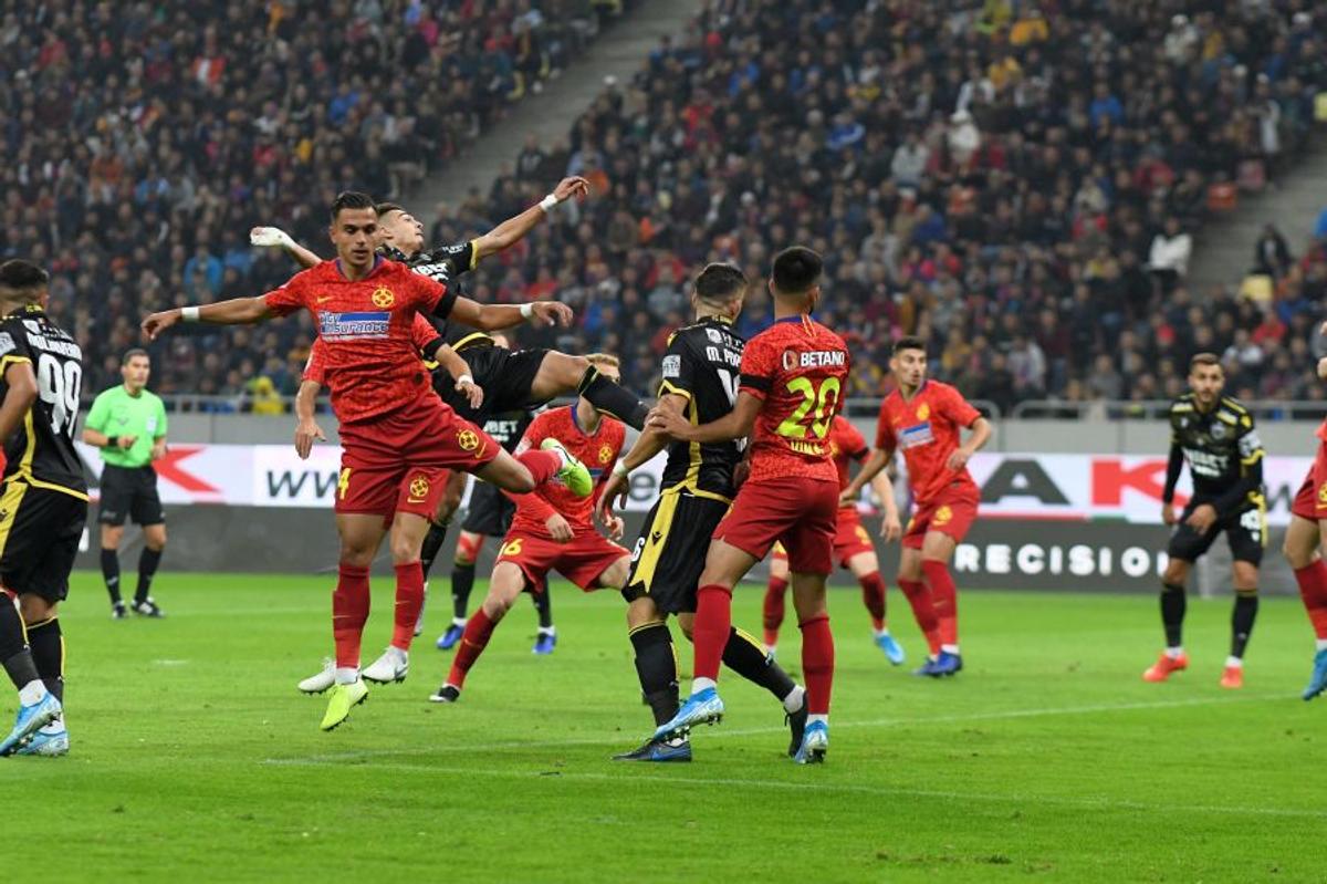 FCSB - DINAMO // VIDEO + FOTO Denis Ciobotariu, gol la PRIMA apariție în Derby de România » Noul preferat al lui Gigi Becali, vinovat la reușita „câinilor”