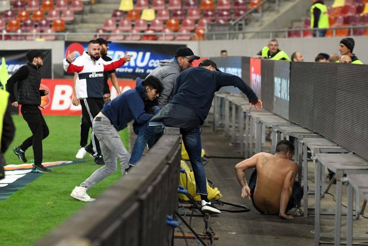 FCSB - DINAMO 1-1 / VIDEO Bătaie la finalul derby-ului!
