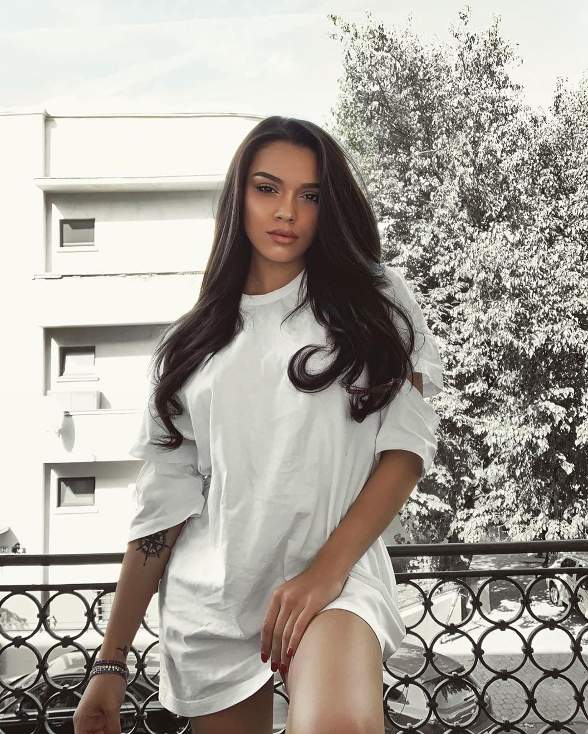 GALERIE FOTO Karmen, fiica lui Adrian Minune: „Sportul nu trebuie să lipsească din viețile noastre"