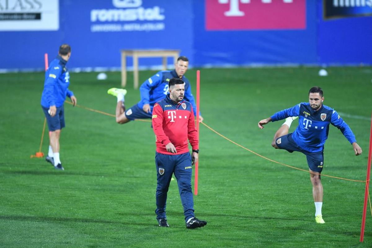 FEROE - ROMÂNIA // FOTO+VIDEO / Probleme pentru Cosmin Contra » Romario Benzar ar putea lipsi din „dubla” cu Insulele Feroe și Norvegia