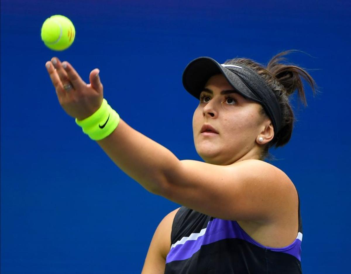 BIANCA ANDREESCU - SERENA WILLIAMS 6-3, 7-5 // FOTO+VIDEO Bianca Andreescu reușește o victorie SENZAȚIONALĂ în fața Serenei Williams și câștigă US Open!