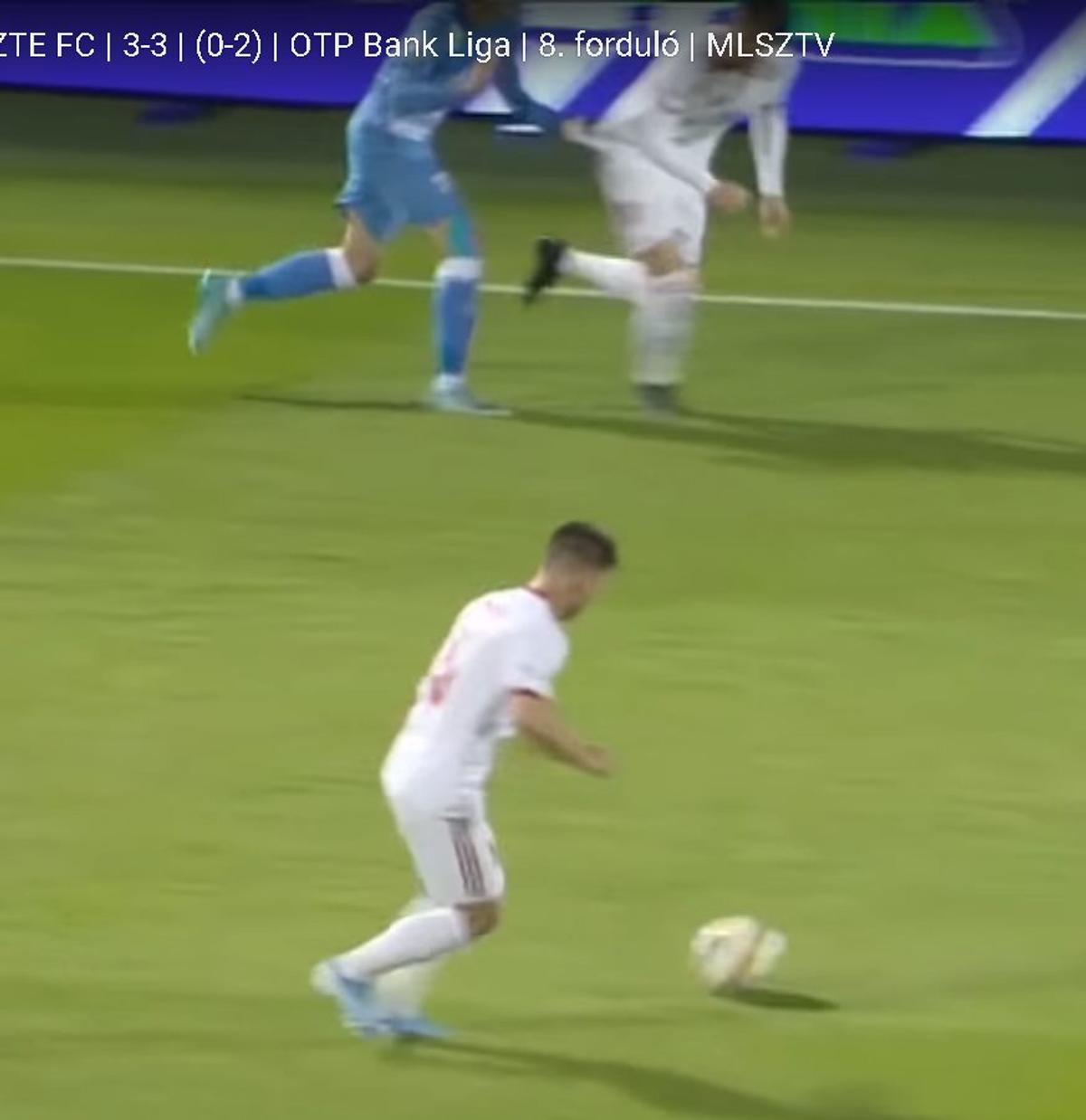 VIDEO Moment incredibil! Grozav a lovit un adversar cu pumnul în timpul meciului