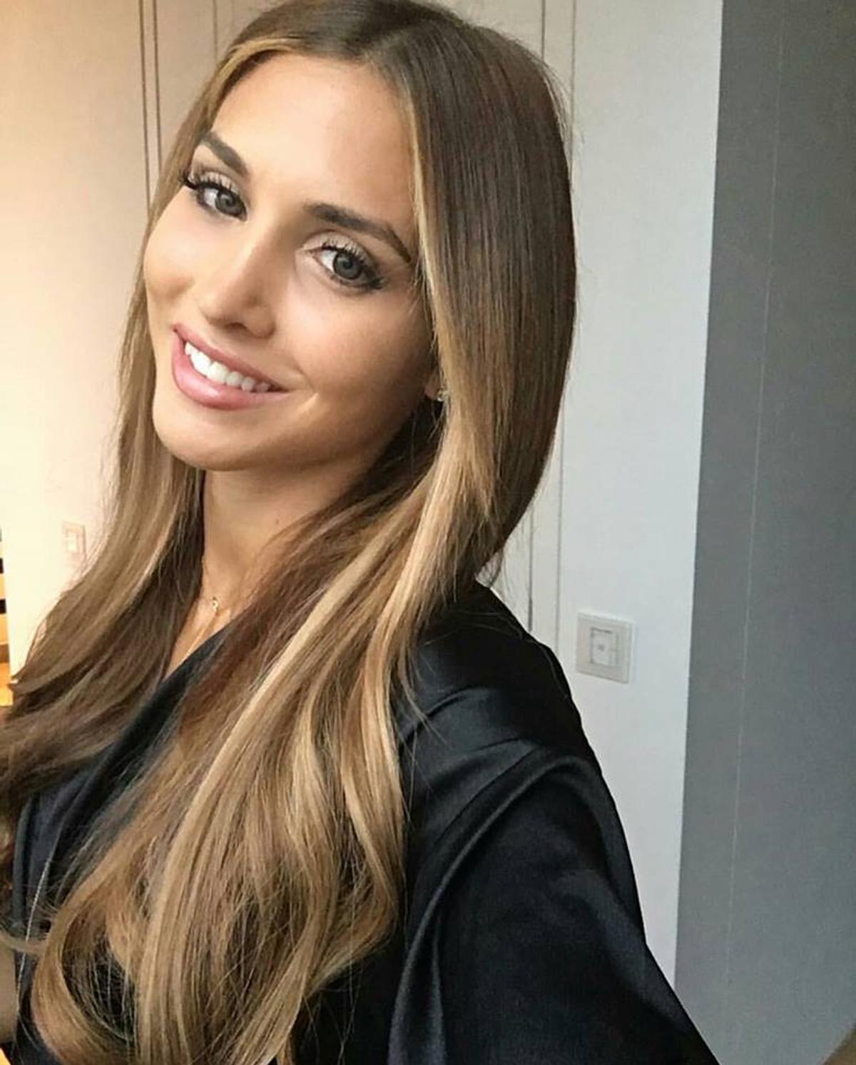 FOTO Soția lui Götze și-a deschis propria afacere! Ann-Kathrin prezintă chiar ea lenjeria intimă, alături de Mario