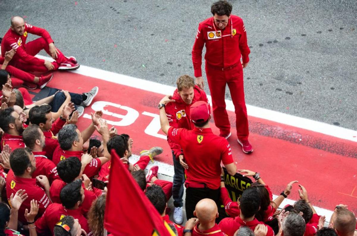 FORMULA 1 // VIDEO Charles Leclerc a declanșat sărbătoarea în Italia: victorie Ferrari la Monza după o pauză de nouă ani