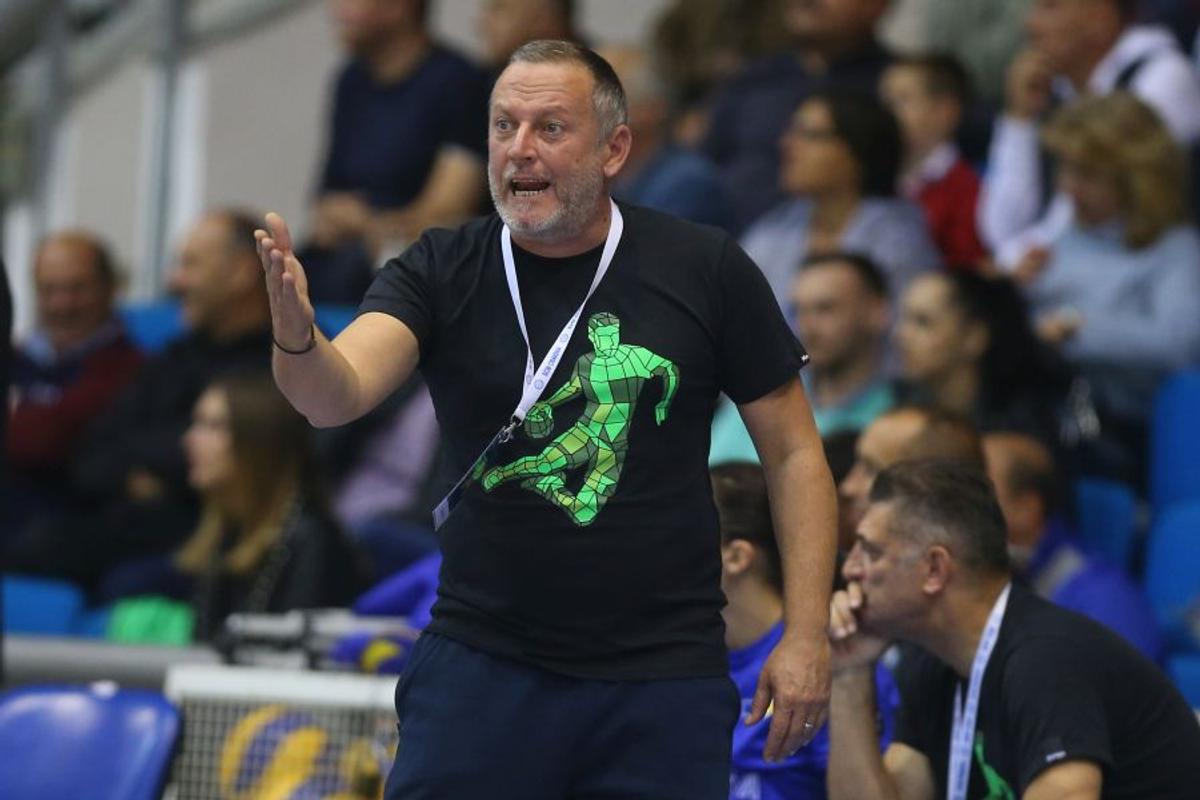 SCM Craiova - SCM Rm. Vâlcea 23-27 // GALERIE FOTO Campioana, victorie fără emoții în „Derby de Oltenia”