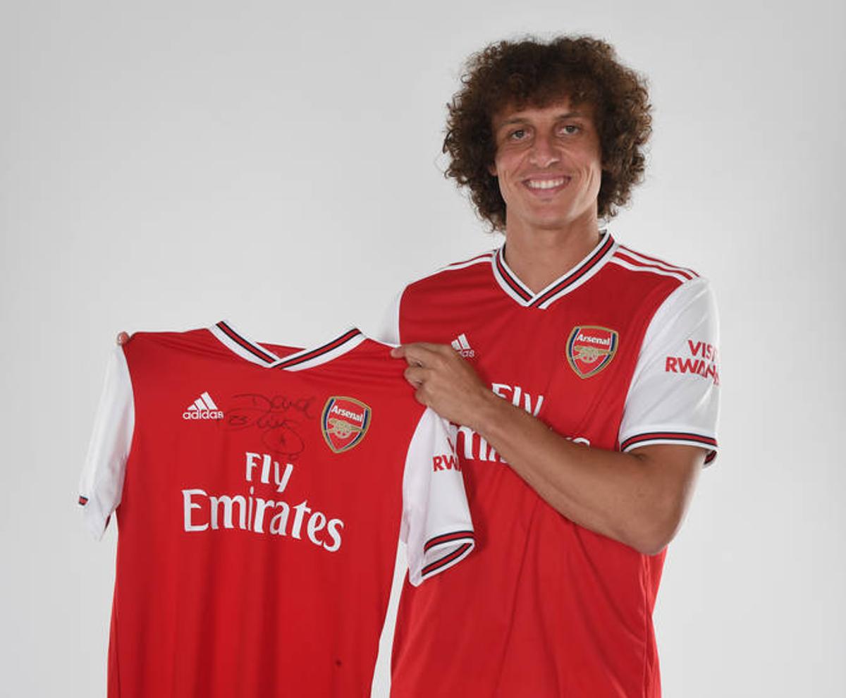David Luiz a obținut ce și-a dorit: transferul la Arsenal » Fanii lui Chelsea s-au răzbunat crunt!