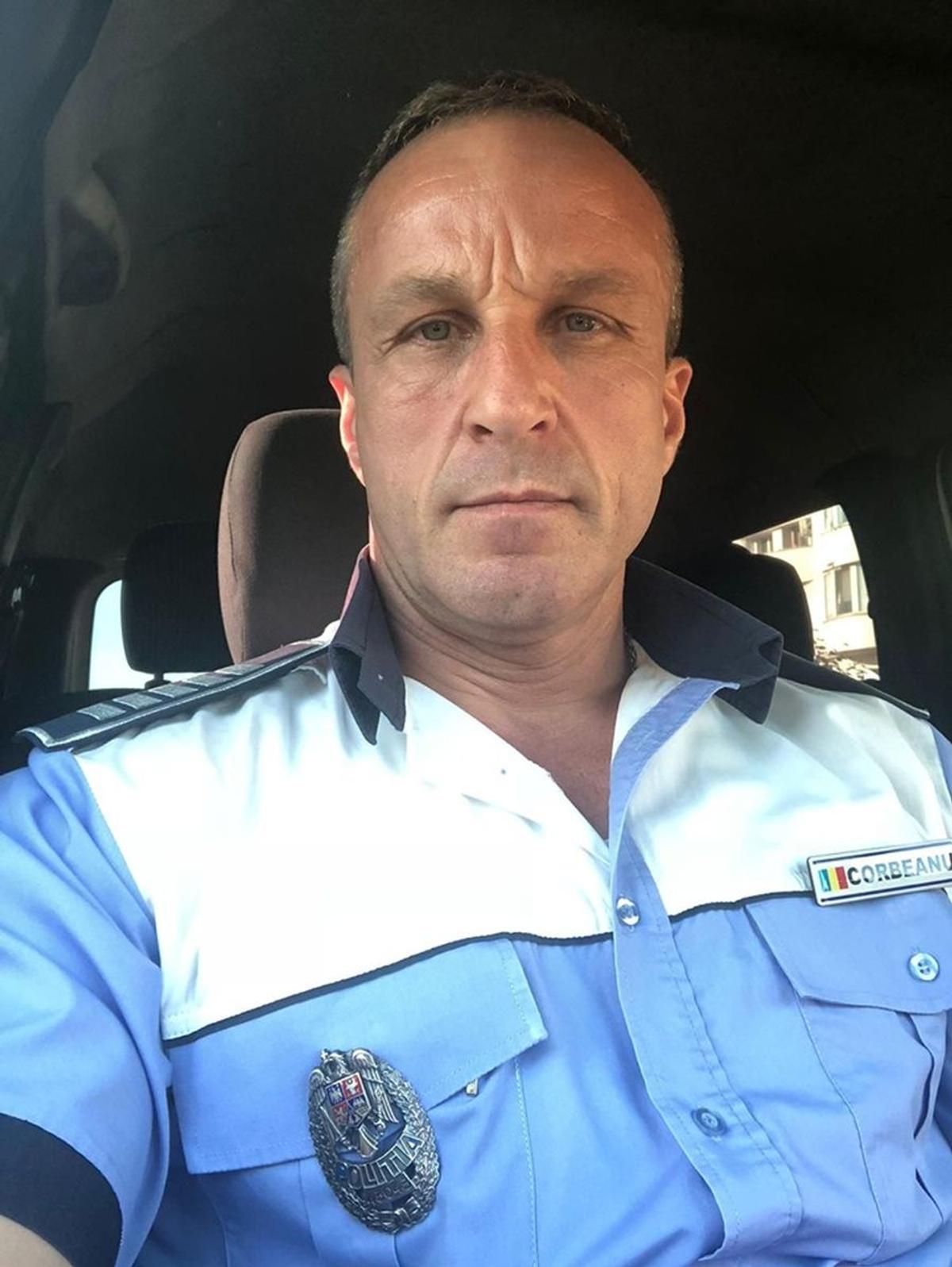 GALERIE FOTO Florentin Corbeanu e „Ronnie Coleman de România” » Polițist oltean, campion național de culturism la 49 de ani!