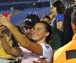 Scene scandaloase! Un suporter a agresat sexual o fotbalistă în timpul meciului