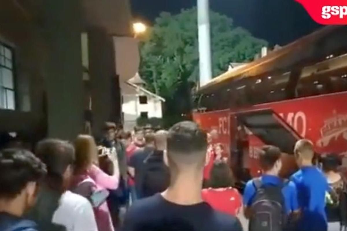 VIDEO Transfer pe repede înainte făcut de FCSB: „Aseară a sunat telefonul. M-a surprins” » Andrei Marc poate debuta chiar mâine, cu FC Voluntari