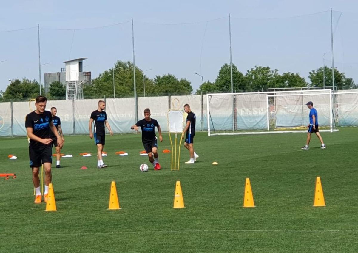 FCSB // VIDEO Absență importantă de la antrenamentul celor de la FCSB! Florin Tănase nu s-a pregătit alături de colegii săi