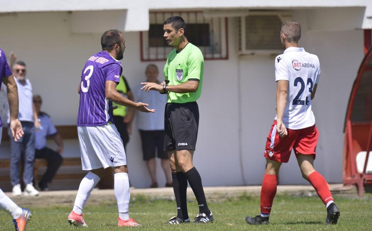 LIGA 2 // VIDEO+FOTO » U Cluj și FC Argeș, victorii la scor de neprezentare!