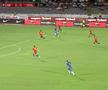 FCSB - VOLUNTARI / VIDEO Cristian Botezatu, unul dintre cei 4 debutanți de la FCSB, a greșit flagrant și ilfovenii au marcat în secunda 35