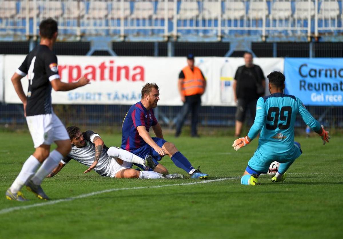 CUPA ROMÂNIEI // VIDEO+FOTO Știm toate echipele calificate în „șaisprezecimi”! Victorii pentru Rapid, Petrolul și U Cluj » Steaua eliminată în prelungiri de Chiajna
