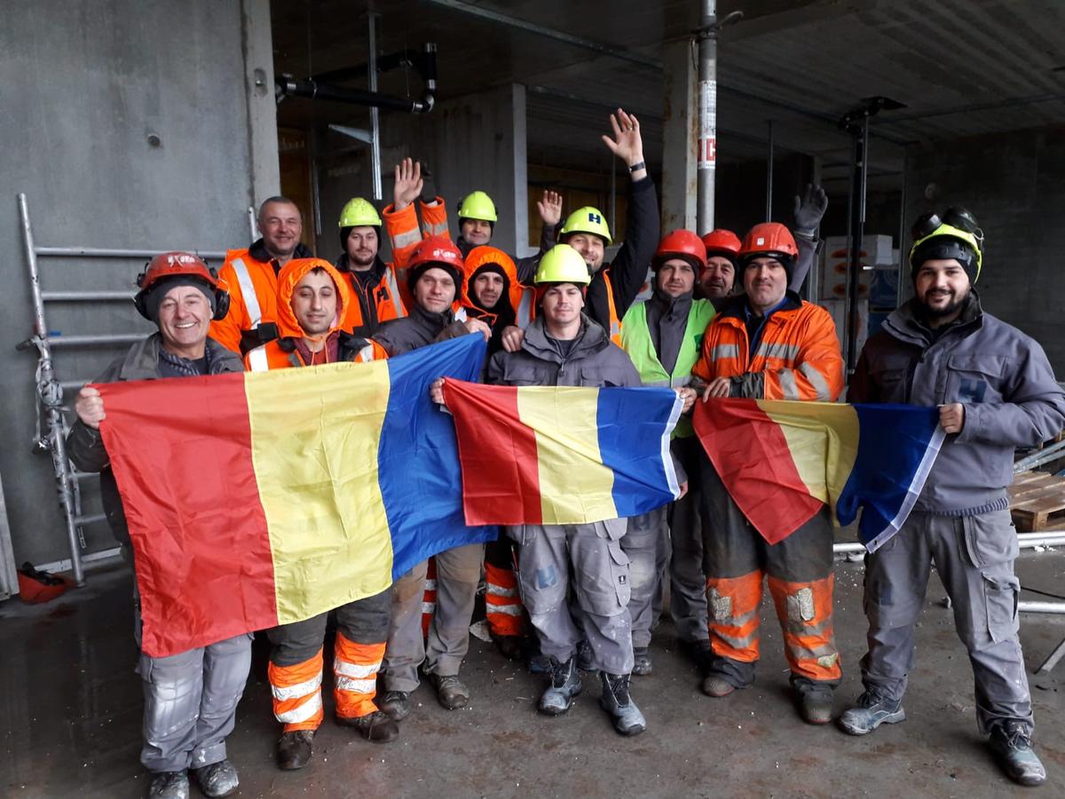 FEROE - ROMÂNIA // VIDEO GSP a mers pe șantier și a dat peste un grup de români: „Non stop îi șicanăm pe feroezi” + Ce salariu au în Insulele Feroe