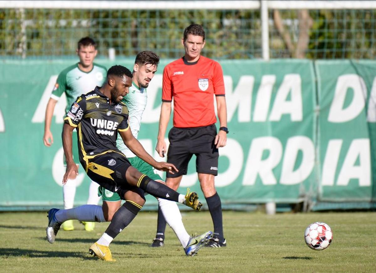 GALERIE FOTO DINAMO - REZ FINAL