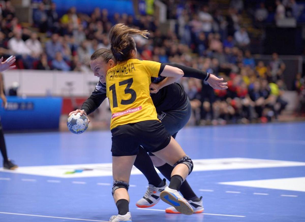 CSM BUCUREȘTI - ROSTOV DON // liveSCORE, FOTO + VIDEO ACUM » Test puternic pentru „tigroaice”, la primul meci „acasă” din Liga Campionilor