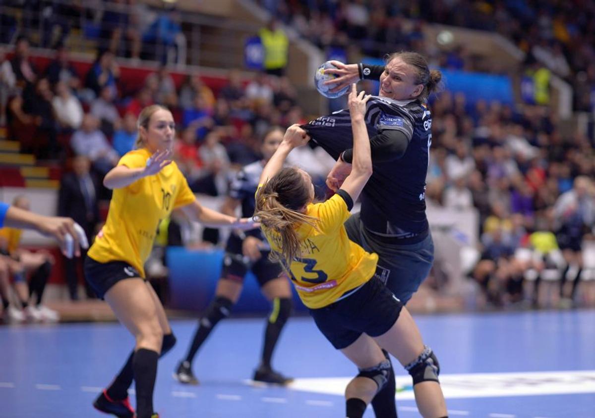 CSM BUCUREȘTI - ROSTOV DON 23-23 // VIDEO+FOTO Egal dramatic! „Tigroaicele” au revenit remarcabil și au fost aproape să câștige pe final