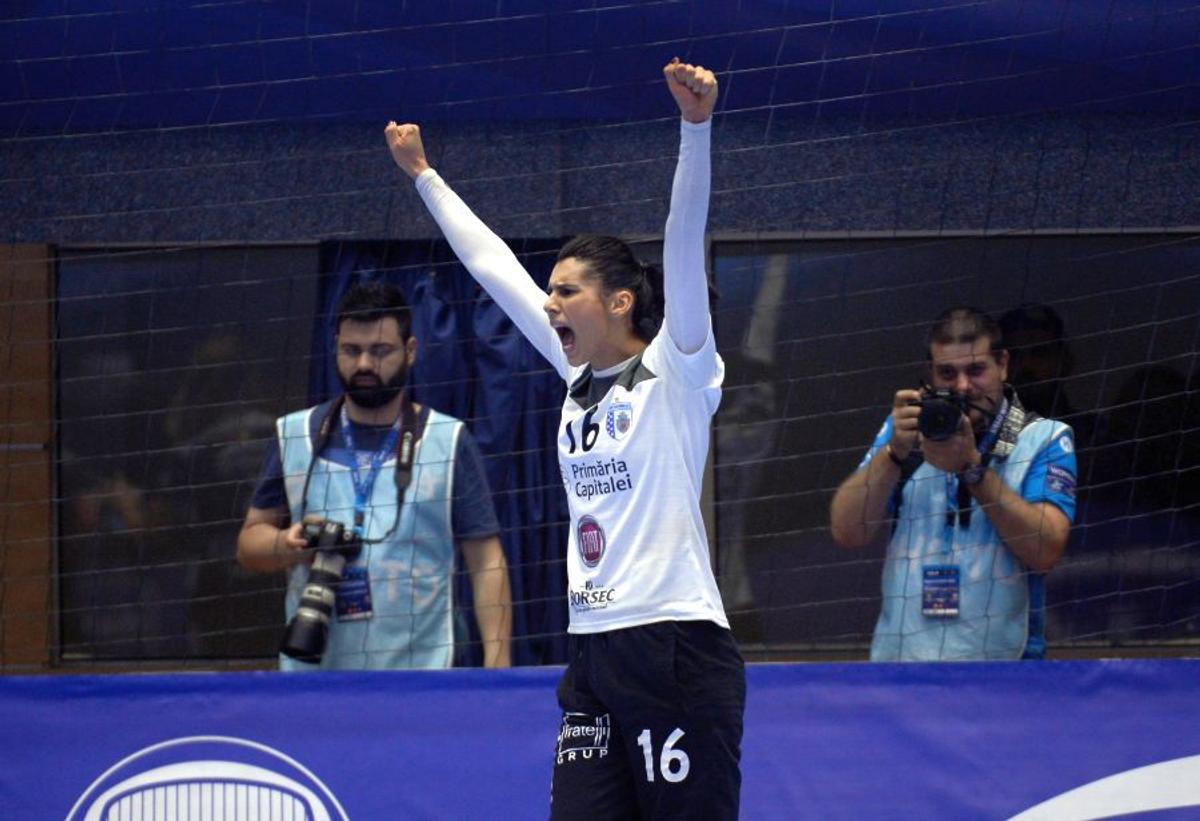 CSM BUCUREȘTI - ROSTOV DON // liveSCORE, FOTO + VIDEO ACUM » Test puternic pentru „tigroaice”, la primul meci „acasă” din Liga Campionilor
