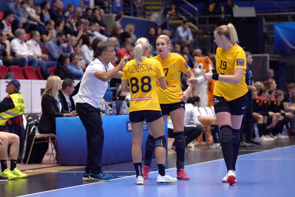 CSM BUCUREȘTI - ROSTOV DON // liveSCORE, FOTO + VIDEO ACUM » Test puternic pentru „tigroaice”, la primul meci „acasă” din Liga Campionilor
