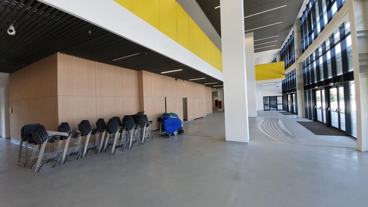 VIDEO În fine, e gata și stadionul de la Tg. Jiu! Ce echipă va juca prima dată pe noua arenă
