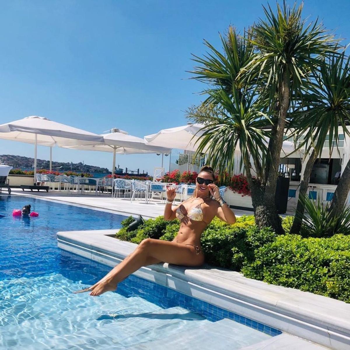 Anamaria Prodan, jigniri în serie la adresa familiei Becali: „Am dovezi, dobitocilor! Vreți să vă întoarceți în pușcărie?”