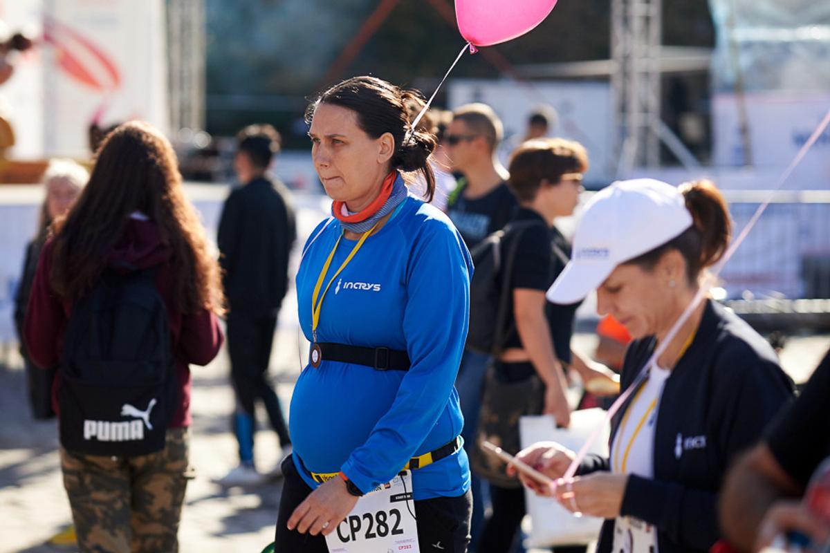 FOTO Veselie în alergare pe străzile Bucureștiului » Maratonul București a început azi cu întrecerile pe distanțe mici! Cele mai tari imagini de la eveniment