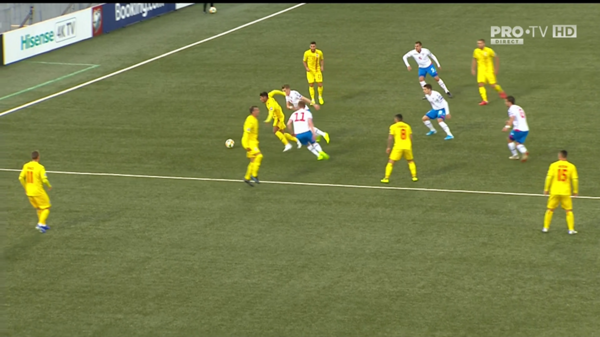 FEROE - ROMÂNIA 0-3 // FOTO Probleme mari pentru Contra: Vlad Chiricheș s-a rupt, Keșeru s-a resimțit pe final