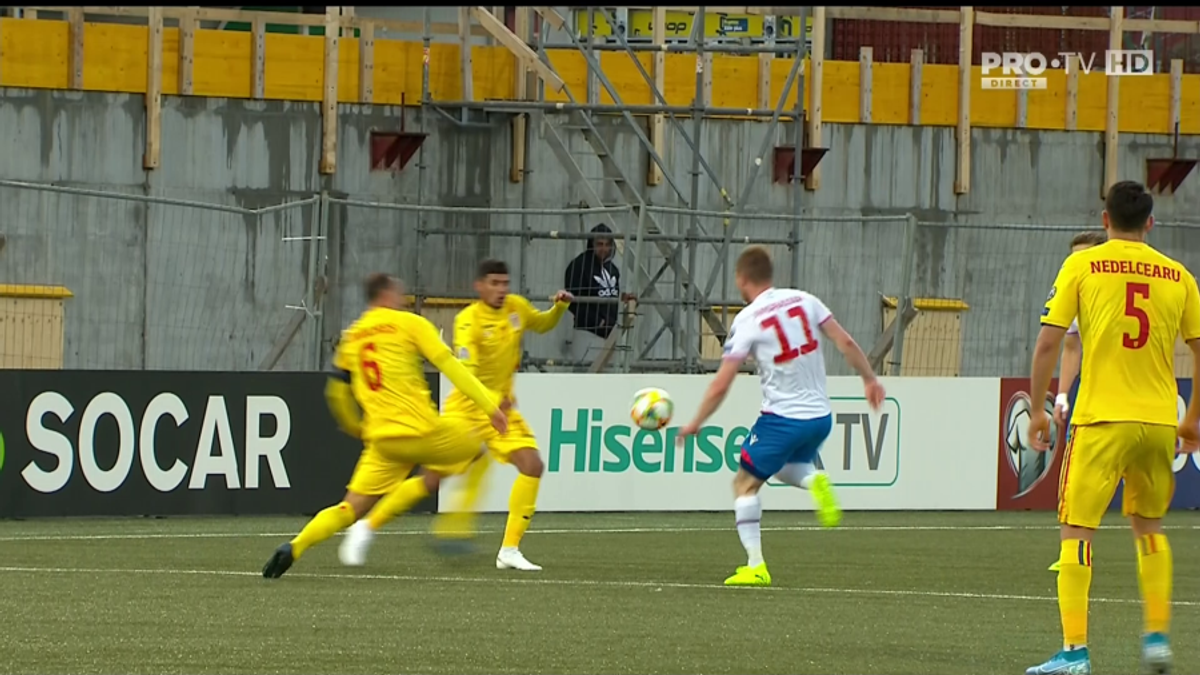 FEROE - ROMÂNIA 0-3 // FOTO Probleme mari pentru Contra: Vlad Chiricheș s-a rupt, Keșeru s-a resimțit pe final