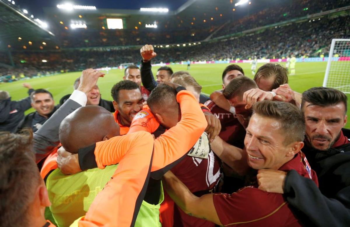CELTIC - CFR CLUJ 3-4 // VIDEO+FOTO Ce nu s-a văzut la TV: George Țucudean a plâns în hohote după gol + cum s-a trăit calificarea istorică: imagini de colecție