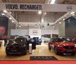 EXCLUSIV / VIDEO McLaren-ul lui Alibec, analizat la Salonul Auto București: „Dacă se duce zi de zi la antrenament cu el, are nevoie de maseuză”