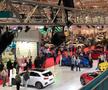 EXCLUSIV / VIDEO McLaren-ul lui Alibec, analizat la Salonul Auto București: „Dacă se duce zi de zi la antrenament cu el, are nevoie de maseuză”