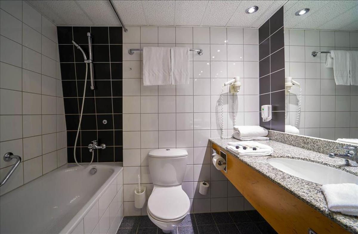 FOTO Imagini din hotelul în care stă FCSB în Mlada Boleslav