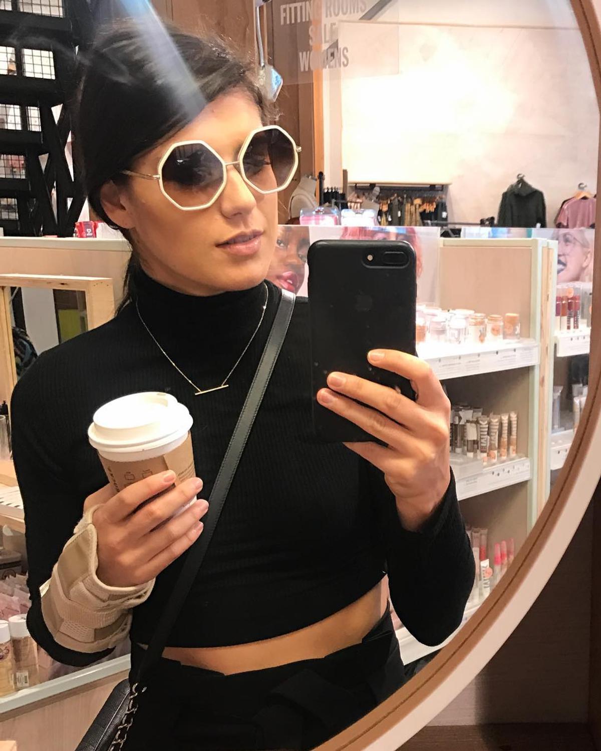 Sorana Cîrstea în afara terenului