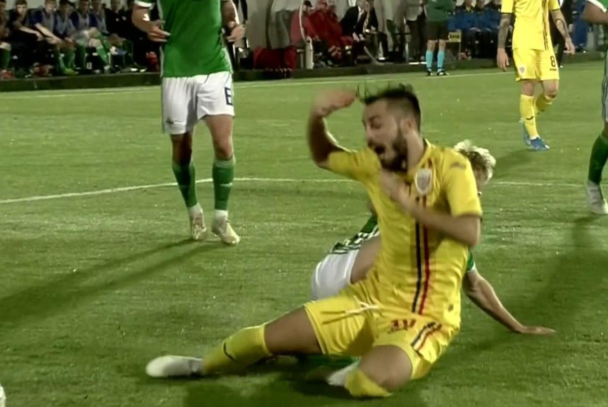 ROMÂNIA U21 - IRLANDA DE NORD  U21 // FOTO România U21, dezavantajată de arbitru! Penalty clar neacordat în finalul primei reprize
