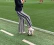 FOTO Credea că e protejată de pupitru, însă a fost dată de gol: cum a fost surprinsă știrista în partea de jos
