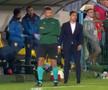 ROMÂNIA U21 - IRLANDA DE NORD U21 3-0 // FOTO A sunat telefonul pe bancă! Cum a explicat Rădoi imaginile care au adus aminte de FCSB: „Am avut o pierdere”