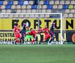 CHINDIA TÂRGOVIȘTE - DINAMO 3-2 // VIDEO+FOTO Uhrin n-a schimbat nimic! Roș-albii pierd contra Chindiei și revin pe ULTIMUL LOC