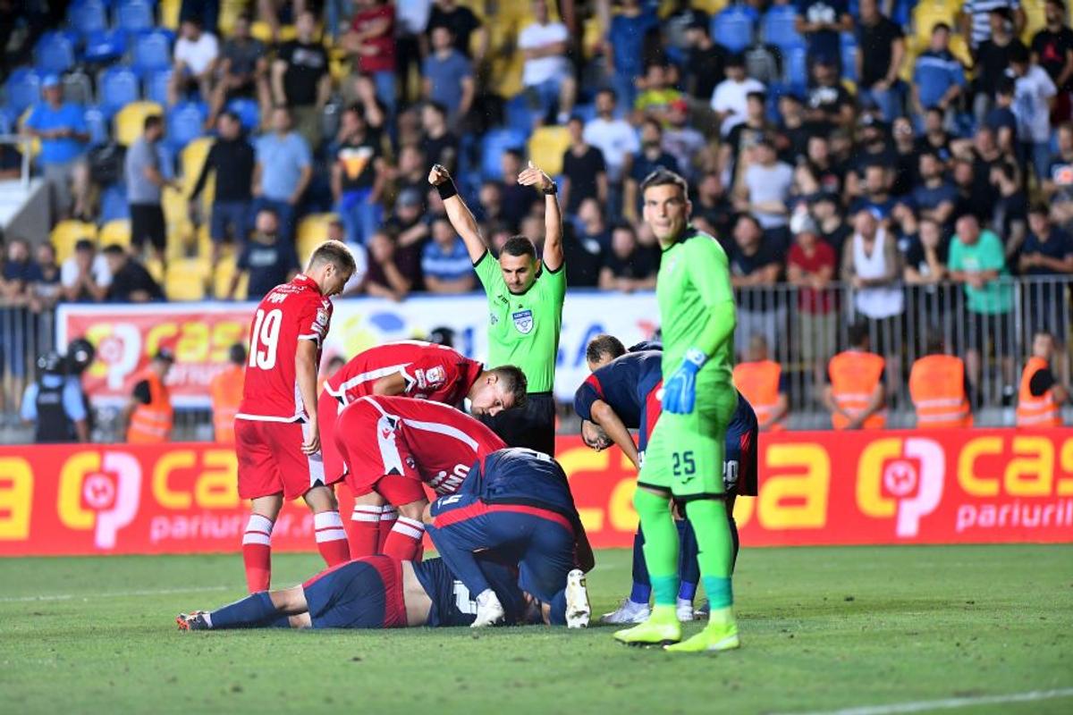 CHINDIA TÂRGOVIȘTE - DINAMO 3-2 // FOTO Panică în prelungirile meciului! Marius Martac a leșinat, iar ambulanța și-a făcut apariția pe teren