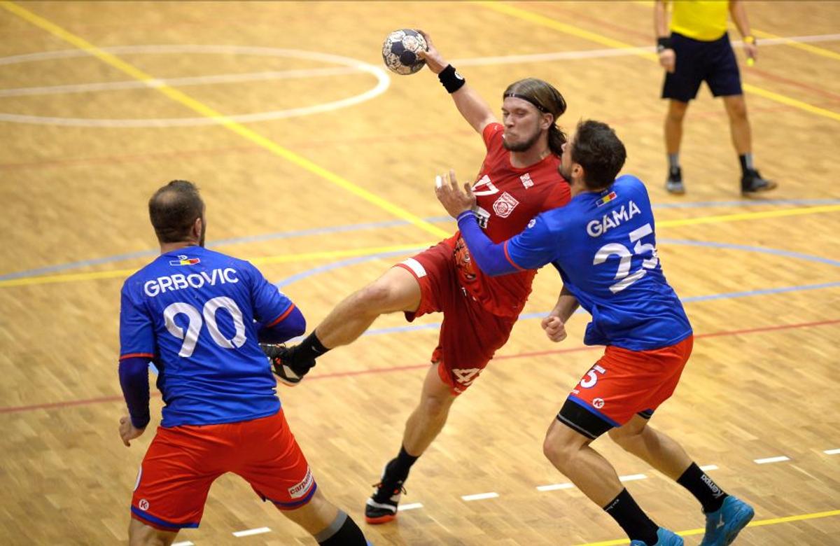 STEAUA - DINAMO 27-26 // În ultima secundă! Steaua a obținut o victorie dramatică în fața lui Dinamo, care era neînvinsă până azi în campionatul