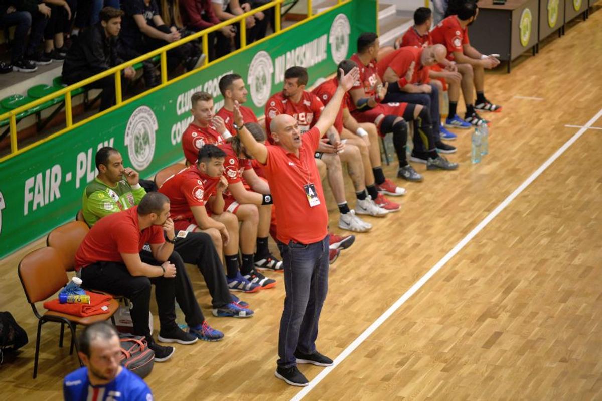 STEAUA - DINAMO 27-26 // În ultima secundă! Steaua a obținut o victorie dramatică în fața lui Dinamo, care era neînvinsă până azi în campionatul