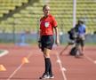 GALERIE FOTO A „furat” toate privirile. Arbitra de rezervă a entuziasmat asistența de la derby-ul FC Argeș - U Cluj