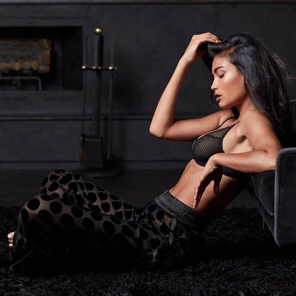FOTO Combinația perfectă » Kelly Gale nu lasă nicio zi să treacă fără să facă mișcare: imagini HOT