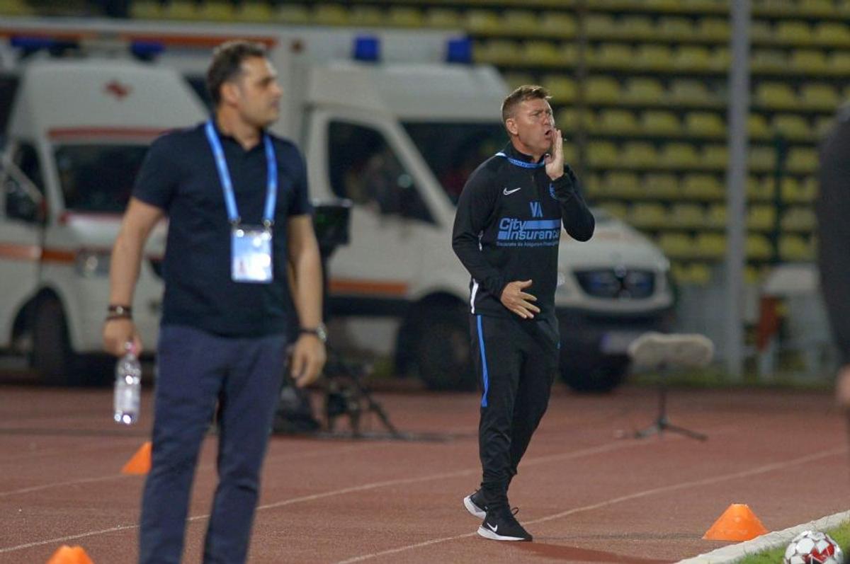 FCSB - POLI IAȘI 1-2 // VIDEO + FOTO Cine îi mai salvează? Roș-albaștrii sunt în derivă, după a 4-a înfrângere la rând în Liga 1