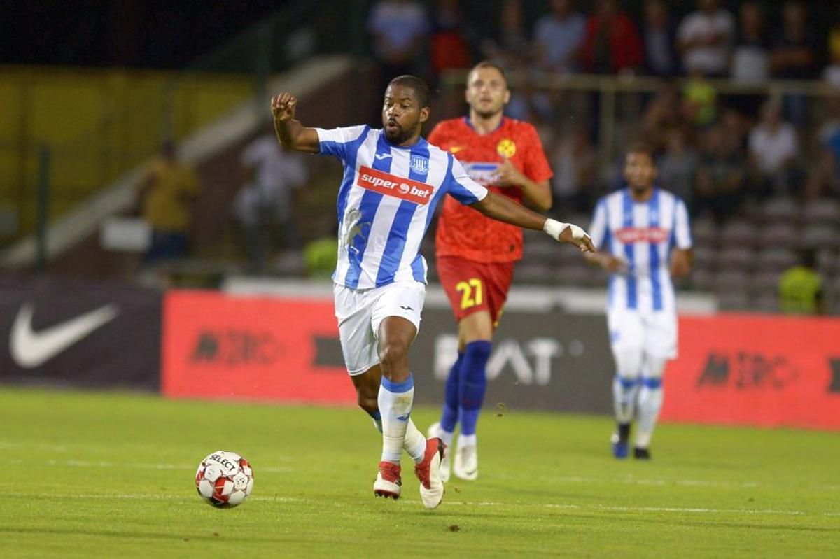 FCSB - POLI IAȘI 1-2 // VIDEO + FOTO Cine îi mai salvează? Roș-albaștrii sunt în derivă, după a 4-a înfrângere la rând în Liga 1